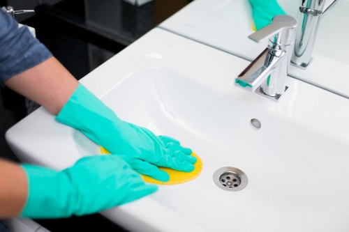 Curtain maintenance and cleaning support for Aldgate properties