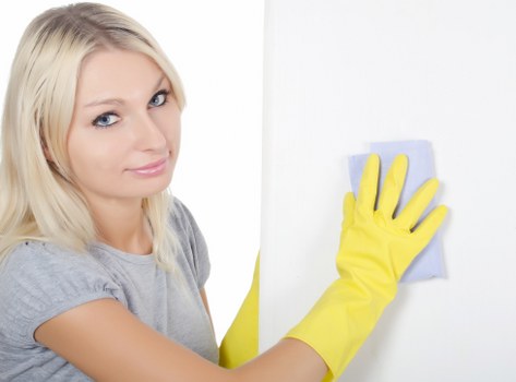 Benefits of professional curtain cleaning for homes and businesses